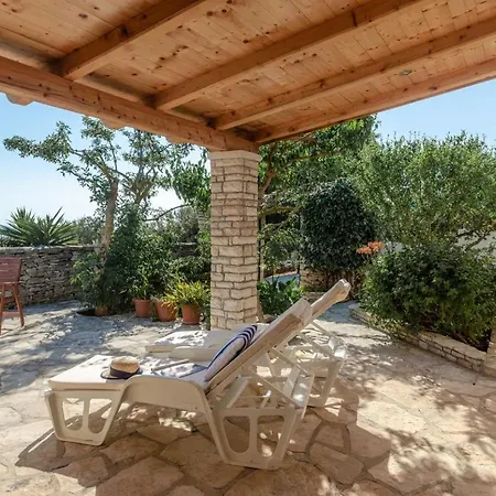 House Sanja Cafo Holiday home