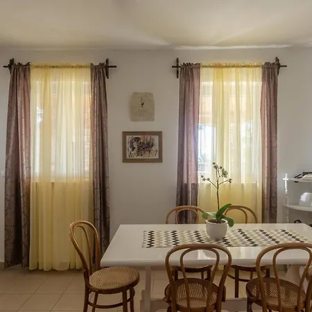House Sanja Cafo