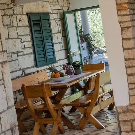 House Sanja Cafo Vikendica *